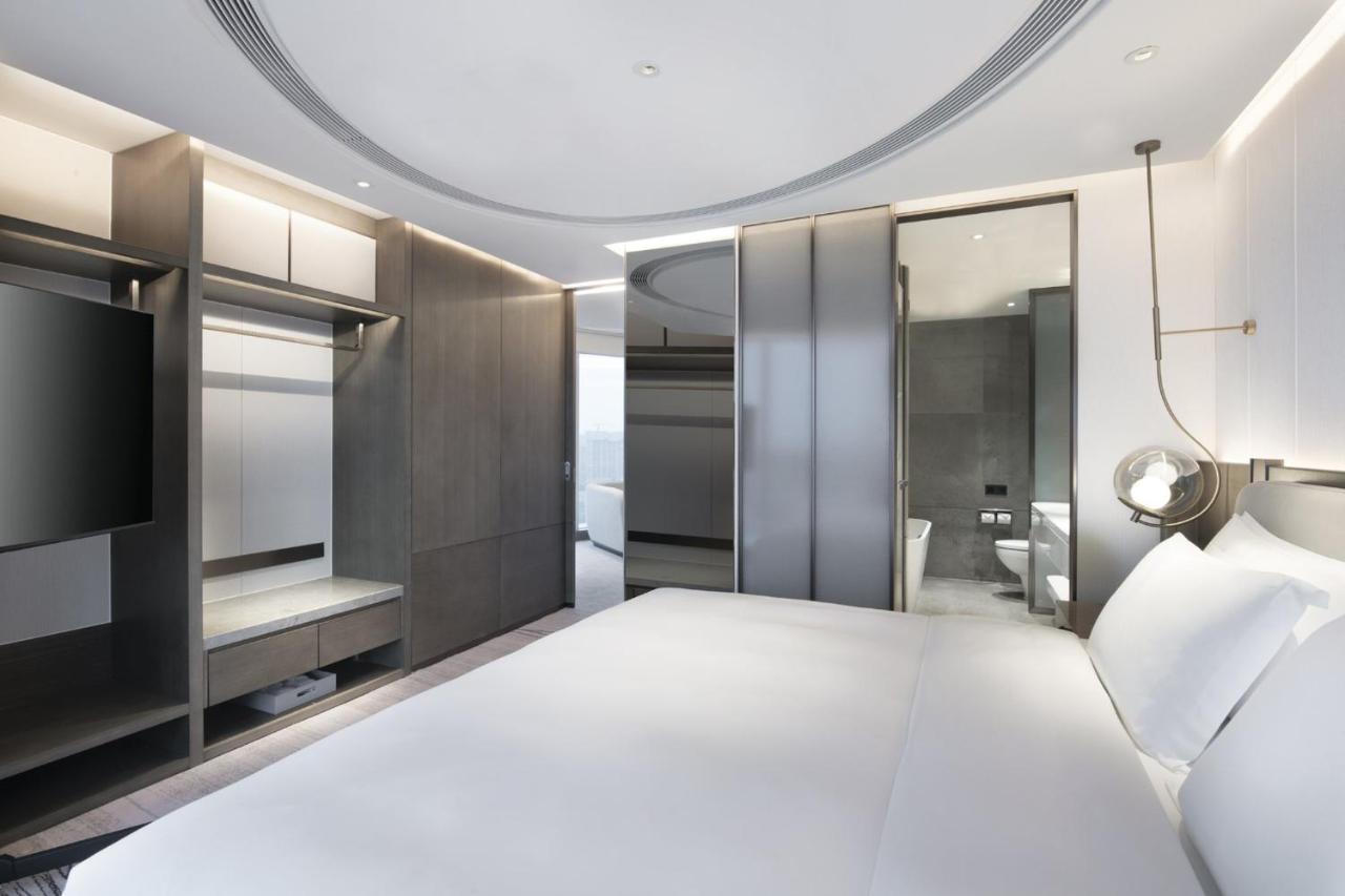 Crowne Plaza Wuhan Optics Valley By Ihg Zewnętrze zdjęcie