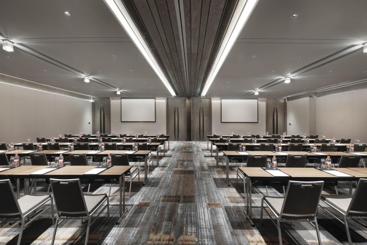 Crowne Plaza Wuhan Optics Valley By Ihg Zewnętrze zdjęcie