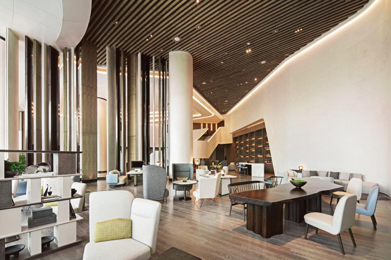 Crowne Plaza Wuhan Optics Valley By Ihg Zewnętrze zdjęcie