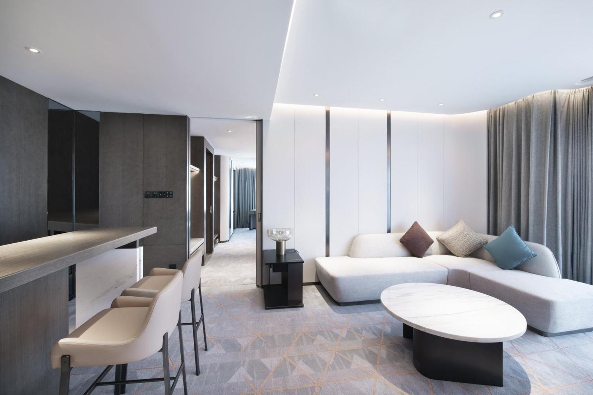 Crowne Plaza Wuhan Optics Valley By Ihg Zewnętrze zdjęcie